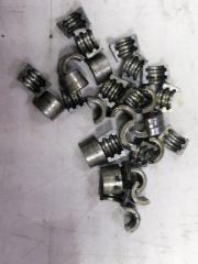 Запчасть сухарь клапана