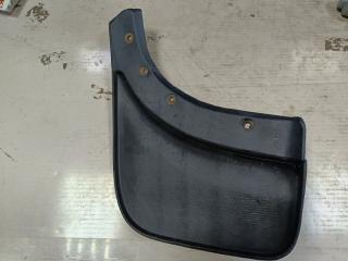 Брызговик задний правый