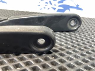 Поводок стеклоочистителя передний X3 2011 F25 N47N 2.0d