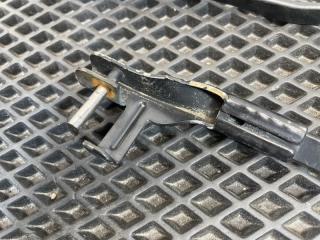 Поводок стеклоочистителя передний X3 2011 F25 N47N 2.0d