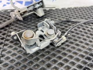 Замок капота BMW X3 F25 N47N 2.0d Замок капота BMW X3 F25 N47N 2.0d