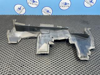 Запчасть воздуховод радиатора правый Audi Q5 2011