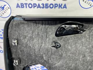 Обшивка двери левая TT 2009 8J3 CCZC