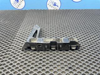 Запчасть кронштейн бампера передний правый Audi TT 2009