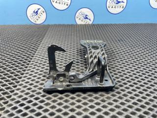 Крючок капота Audi A3 8P CAXA