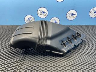 Запчасть воздуховод Audi A6