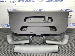 Запчасть обшивка двери багажника BMW X1 2012