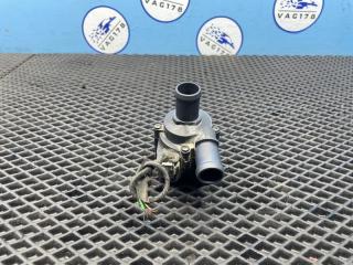 Запчасть насос помпа электрический Audi A4 2016