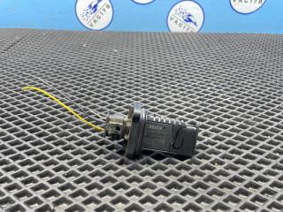 Запчасть расходомер воздуха BMW X1 2012