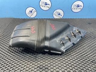 Запчасть воздуховод Audi A6