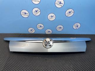 Запчасть накладка двери багажника Opel Insignia 2011