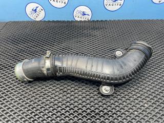 Запчасть патрубок интеркулера Volkswagen Tiguan 2010