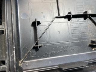 Блок предохранителей Corsa 2010 D Z12XEP