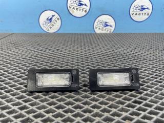 Запчасть фонарь подсветки номера Audi Q5 2011