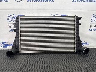 Интеркулер Volkswagen Tiguan 2010