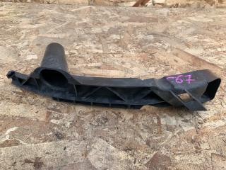 Запчасть кронштейн бампера передний левый Volkswagen Golf