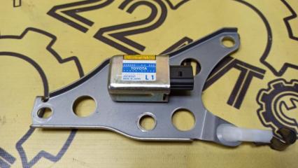 Датчик Airbag левый Toyota Camry 10.2005