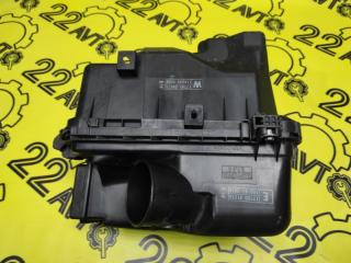 Корпус воздушного фильтра Toyota Harrier 09.2006