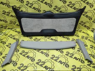 Обшивка двери багажника Subaru Outback 12.06.2004