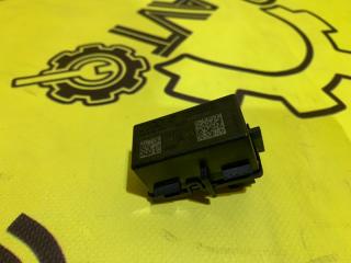 Блок управления иммобилайзером Audi A6 2012