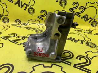 Кронштейн опоры двигателя передний правый BMW X5 контрактная Кронштейн опоры двигателя передний правый BMW X5