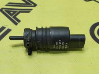 Насос омывателя Volkswagen Touareg 2005