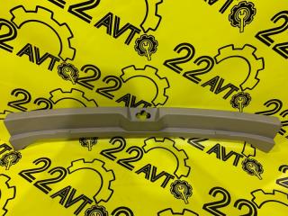 Накладка замка багажника Toyota Ipsum 2001