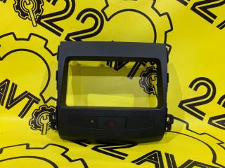 Консоль центральная Mitsubishi Outlander 2007