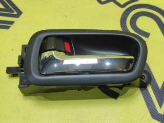 Запчасть ручка двери внутренняя передняя левая Suzuki Escudo 2009 TDA4W J24B 8313065J20 контрактная Ручка двери внутренняя передняя левая Suzuki Escudo 2009 TDA4W J24B 8313065J20 контрактная