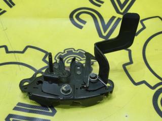 Замок капота Nissan Juke 2012