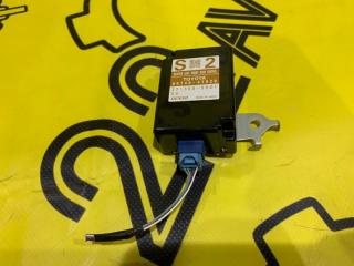 Блок управления дверьми Toyota PRIUS 2009