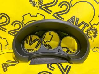 Запчасть накладка на панель приборов Subaru Forester 2006