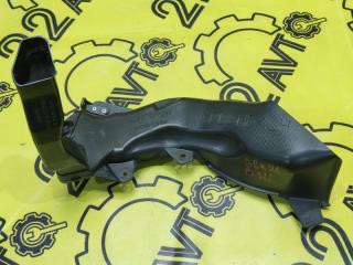 Воздухозаборник передний левый Lexus IS350 2006