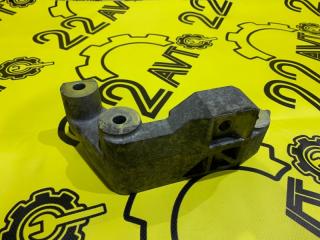 Кронштейн опоры двигателя правый Nissan TIIDA 2009 контрактная Кронштейн опоры двигателя правый Nissan TIIDA 2009