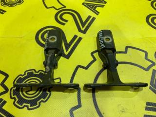Петли багажника BMW X5 2011