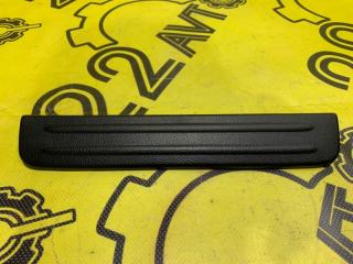 Накладка на порог внешняя задняя левая Nissan Primera 2005 контрактная Накладка на порог внешняя задняя левая Nissan Primera 2005