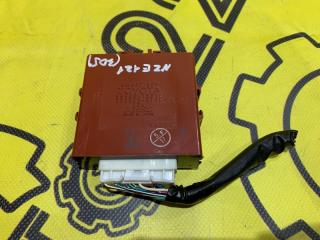 Блок управления дверьми Toyota Corolla Spacio 2004