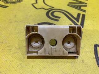 Крепление бампера переднее левое Nissan X-TRAIL 2009 контрактная Крепление бампера переднее левое Nissan X-TRAIL 2009