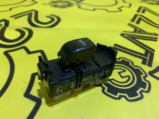 Кнопка стеклоподъемника задняя правая Toyota Corolla Spacio 2004