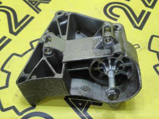 Кронштейн BMW X5 2005 контрактная Кронштейн BMW X5 2005