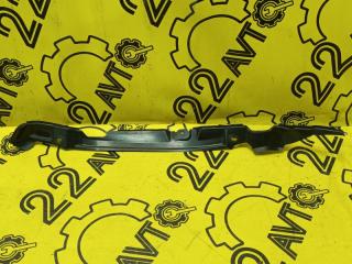 Уплотнитель крыла передний правый Mitsubishi Outlander 2012