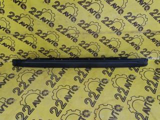 Накладка на порог (обвес) правая Toyota ist 2004