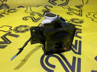 Селектор АКПП Toyota PRIUS 2013