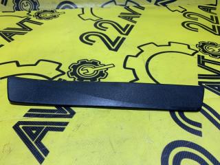 Накладка на порог внешняя задняя правая Toyota PRIUS 2013 контрактная Накладка на порог внешняя задняя правая Toyota PRIUS 2013