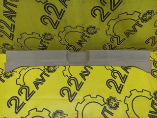 Накладка замка багажника Toyota Ipsum 2001