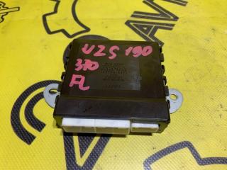 Блок управления дверьми передний левый Lexus GS430 2005