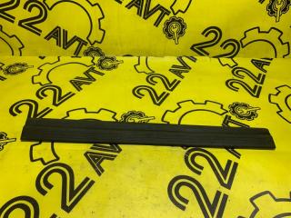 Накладка на порог внешняя передняя левая Mercedes-Benz E-Class 2009 контрактная Накладка на порог внешняя передняя левая Mercedes-Benz E-Class 2009