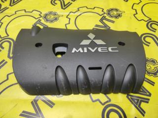 Декоративная крышка ДВС Mitsubishi Outlander 2006