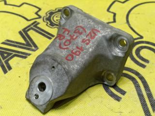 Кронштейн опоры двигателя передний правый Lexus GS430 2005 контрактная Кронштейн опоры двигателя передний правый Lexus GS430 2005