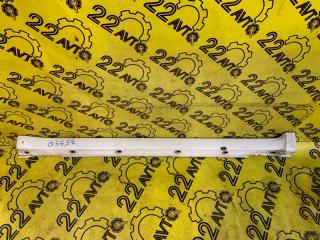 Накладка на порог (обвес) правая Subaru Forester 2004